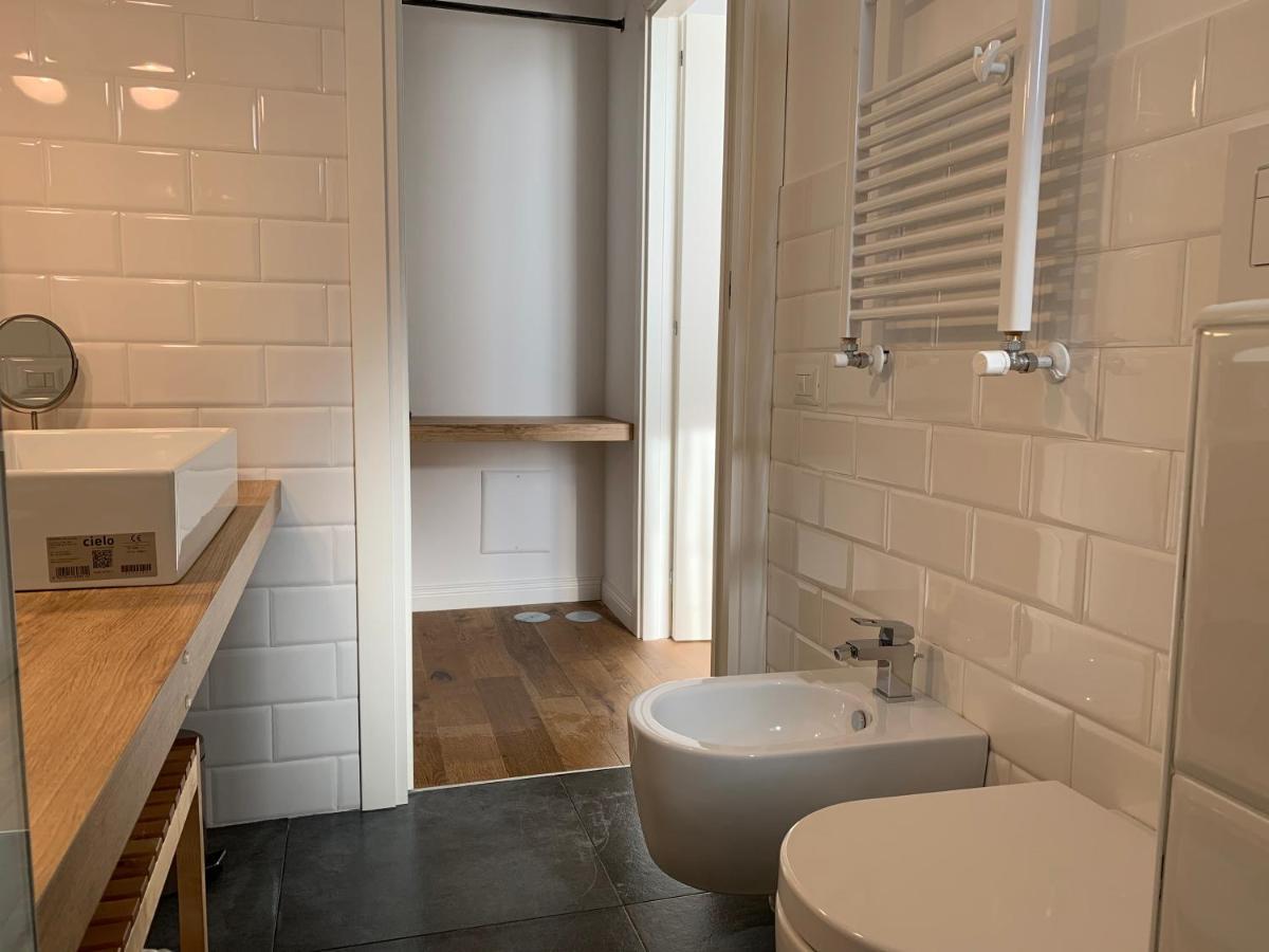 The Quality Apartment Napoli Ngoại thất bức ảnh